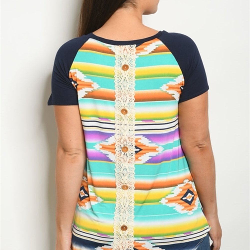 New Junior's Boutique cute Striped crochet top size 1XL last one!